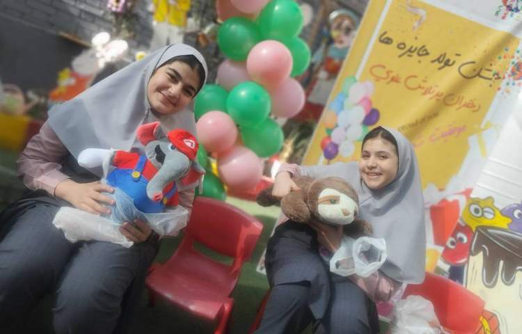 برگزاری جشن تولد جایزه ها 37