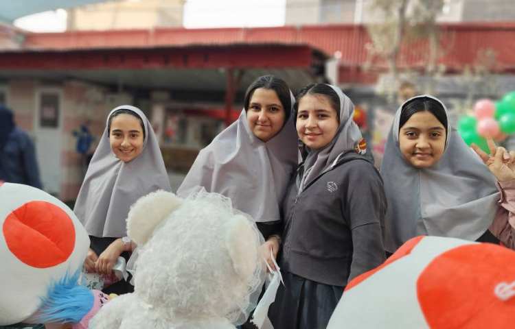 برگزاری جشن تولد جایزه ها 46