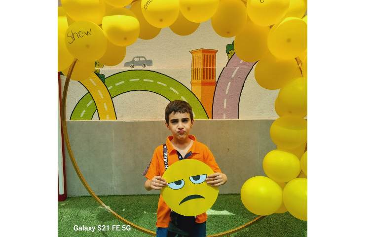 برگزاری جشن روز جهانی ایموجی emoji 1