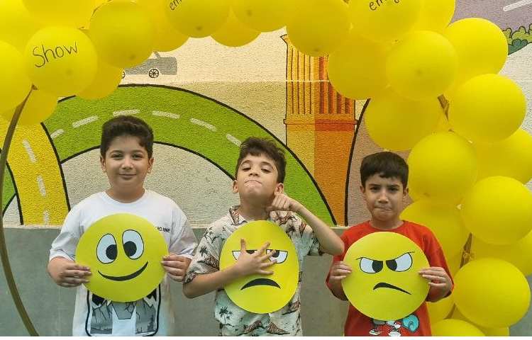 برگزاری جشن روز جهانی ایموجی emoji 18