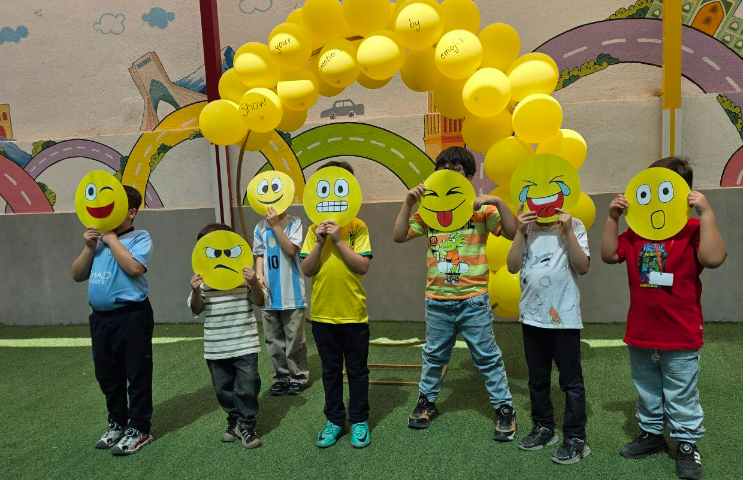 برگزاری جشن روز جهانی ایموجی emoji 20