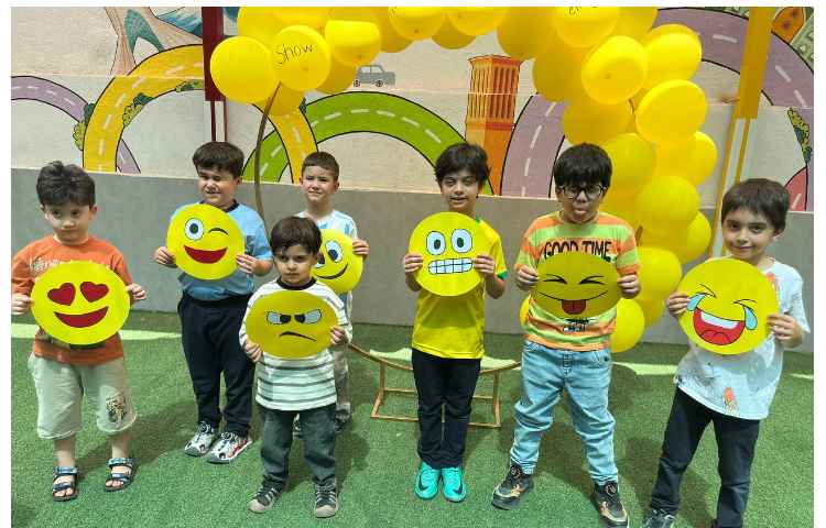 برگزاری جشن روز جهانی ایموجی emoji 25