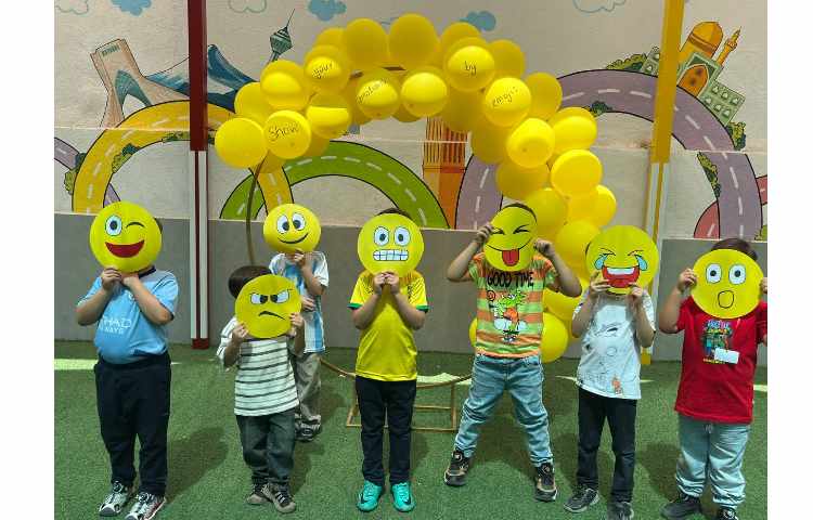 برگزاری جشن روز جهانی ایموجی emoji 26