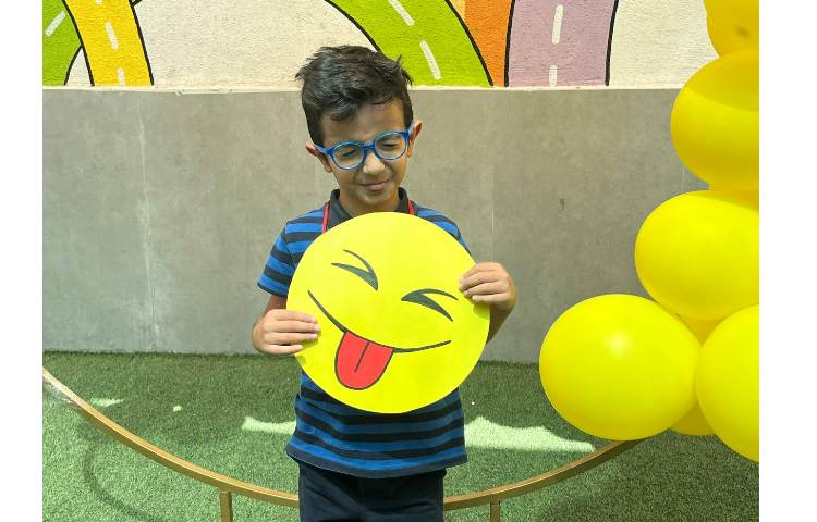 برگزاری جشن روز جهانی ایموجی emoji 35