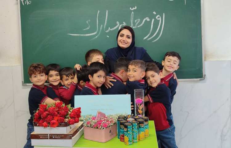 برگزاری جشن روز معلم 2