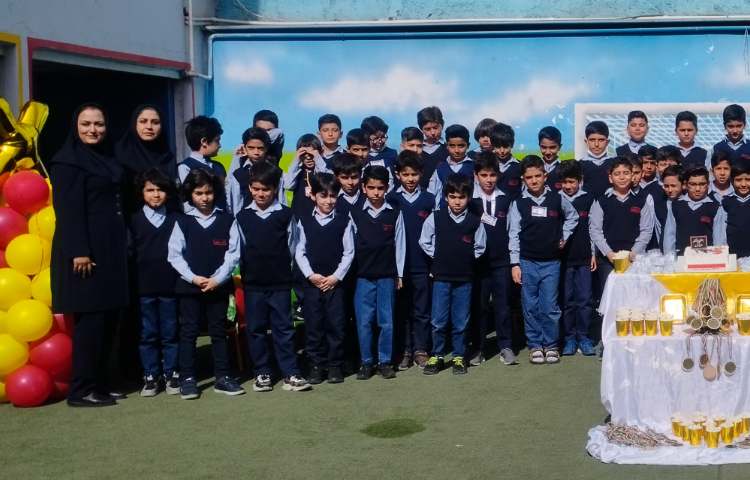 برگزاری جشن ضرب در پایه سوم 4