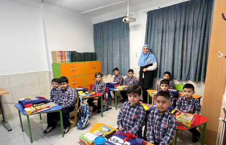 برگزاری جشن غنچه ها در دبستان علوی نوین 2