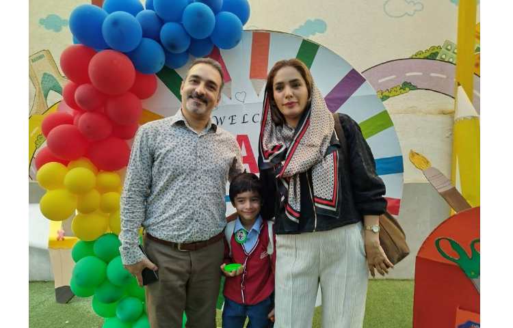 برگزاری جشن غنچه ها و شکوفه های دبستان 103