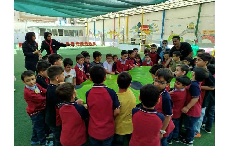 برگزاری جشن غنچه ها و شکوفه های دبستان 44