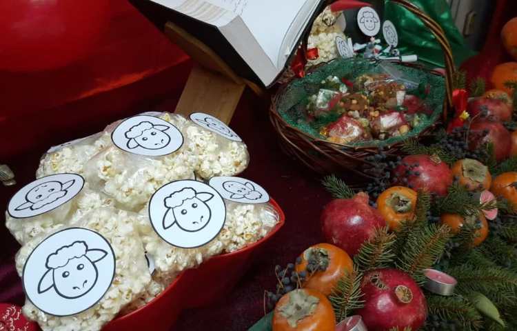 برگزاری جشن یلدا در مدرسه 2