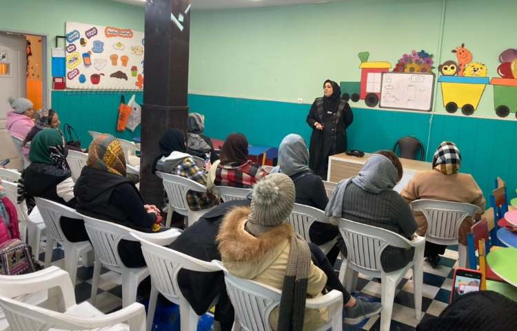 :برگزاری جلسات آموزگاران زبان و پایه با اولیا 5