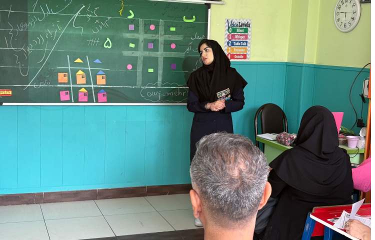 برگزاری جلسات ارائه روش آموزش پایه و زبان 8