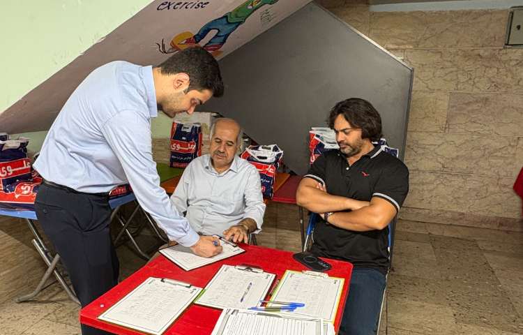 برگزاری جلسات ارائه روش آموزش پایه و زبان 9