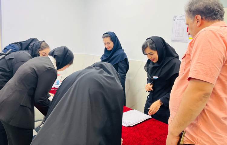 برگزاری جلسات ارائه روش آموزش پایه و زبان