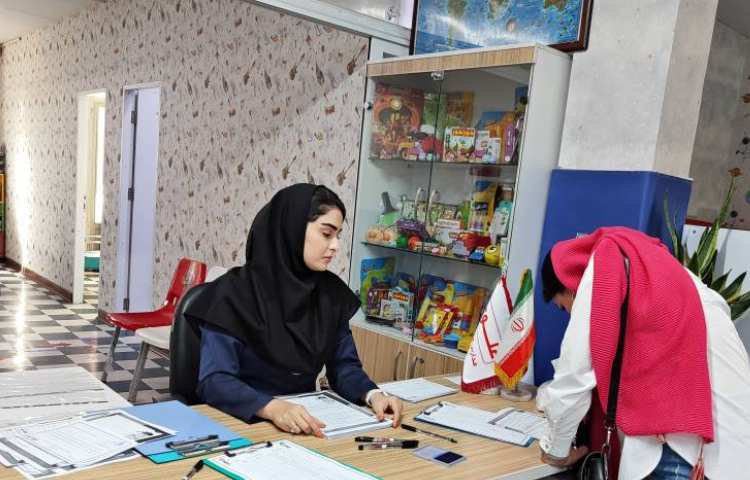 برگزاری جلسات دانش افزایی و ارائه روش پایه اول دبستان