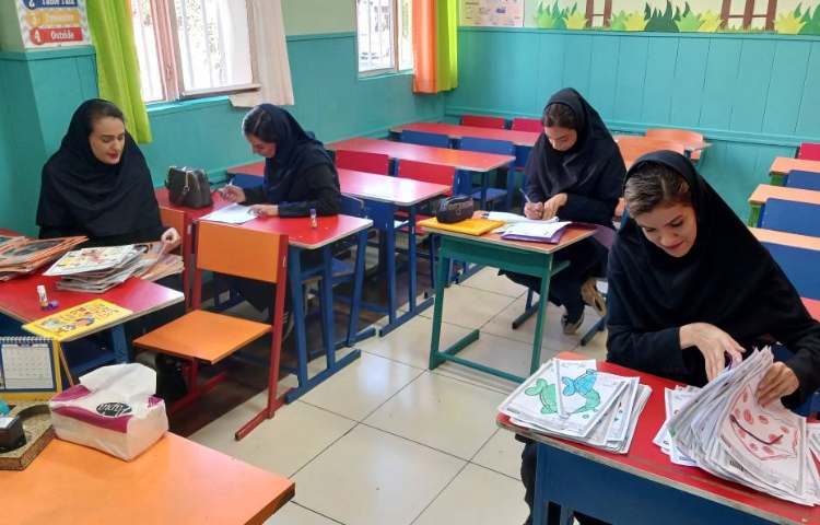 برگزاری جلسات شورای آموزگاران 10