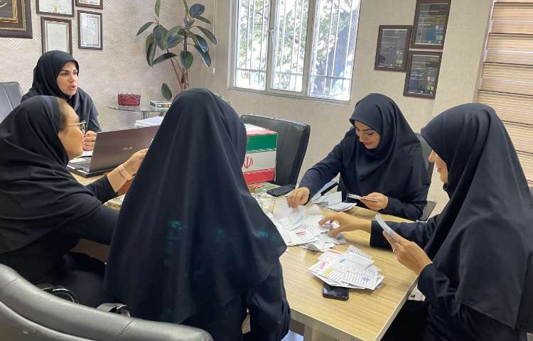 برگزاری جلسات کیفیت بخشی ( شورای مدرسه) 4