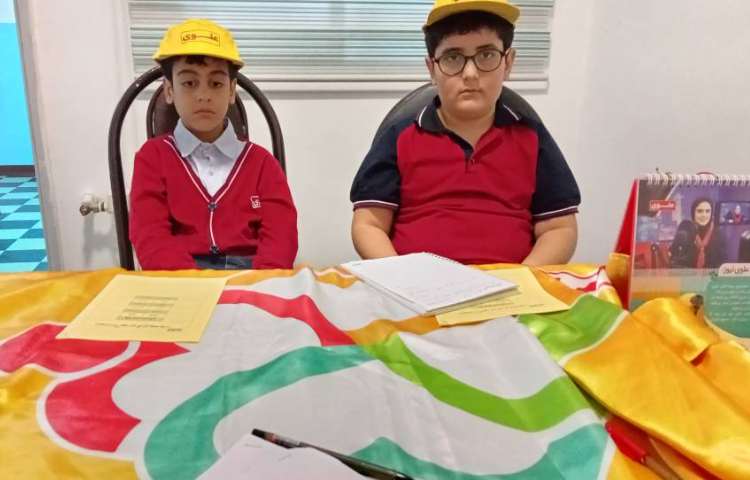 برگزاری جلسه با کاپیتان و نایب کاپیتان گروه زرد آقای محمد علی سبک روح و آقای امیر رضا کریمی