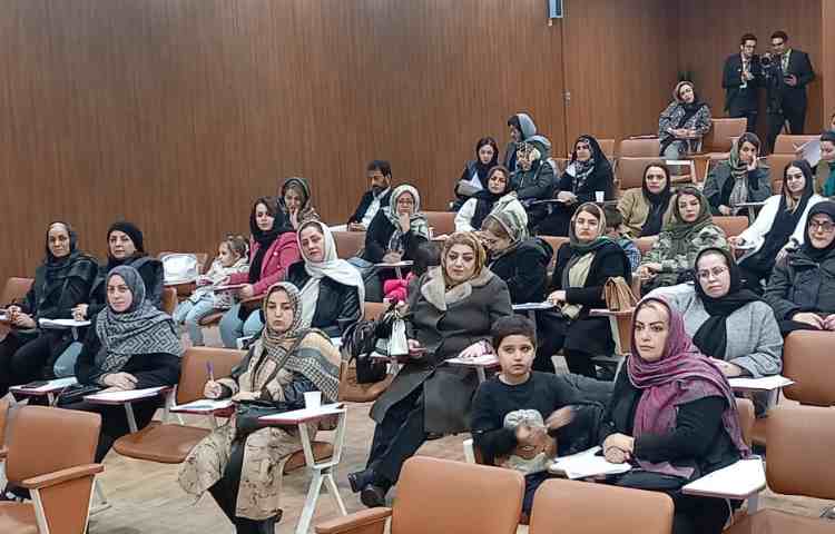 برگزاری جلسه دانش افزایی با حضور خانم شیرین ولی زاده 3