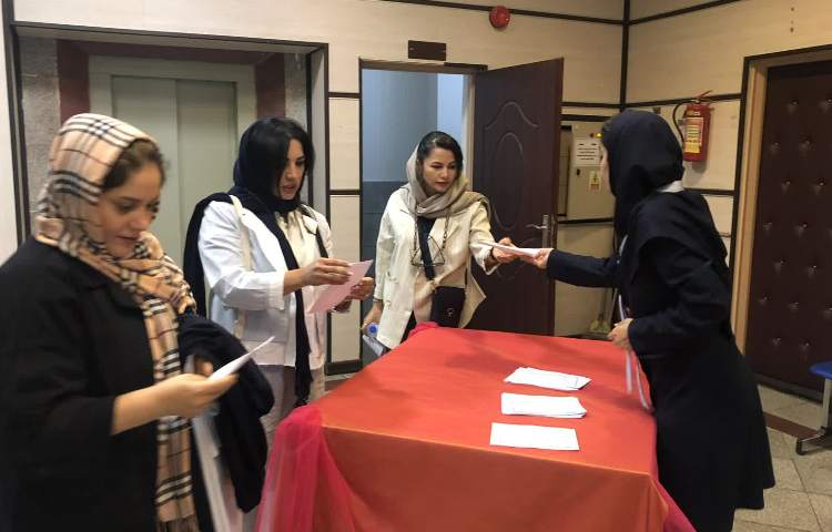 برگزاری جلسه روش آموزگاران فوق برنامه 2