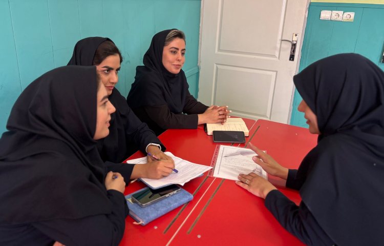 برگزاری جلسه شورای آموزگاران پایه 2
