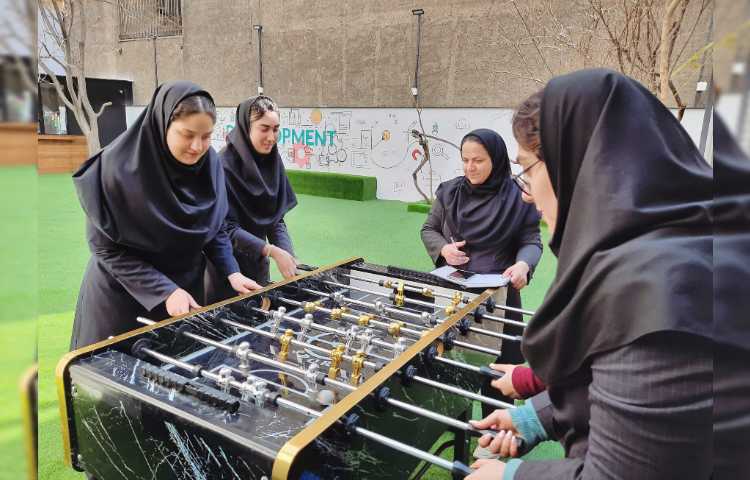 برگزاری جلسه شورای دبیران دبیرستان و برگزاری مسابقه ورزشی بین پرسنل 6