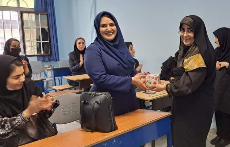 برگزاری جلسه شورای دبیران 3