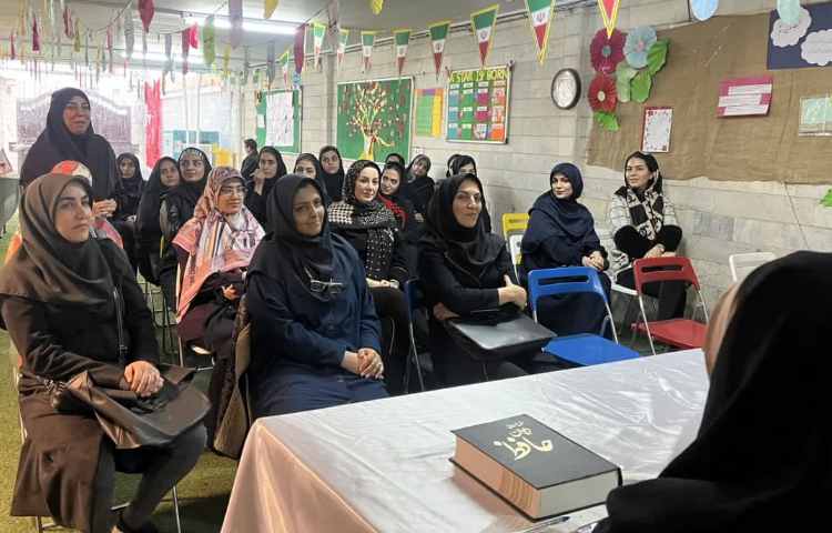 برگزاری جلسه شورای دبیران 3