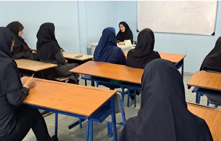 برگزاری جلسه شورای دبیران 4