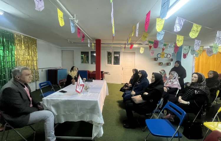 برگزاری جلسه شورای دبیران 5