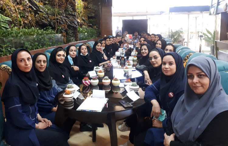 برگزاری جلسه شورای معلمان 1