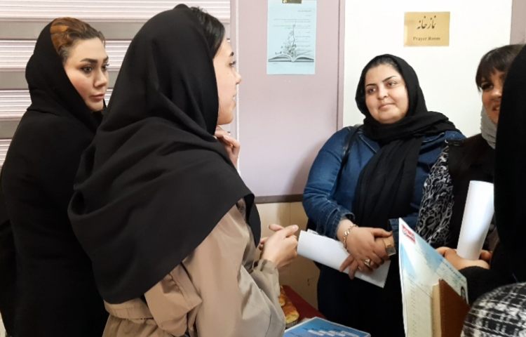 برگزاری جلسه مسئولین مدرسه و دبیران با اولیاء 7