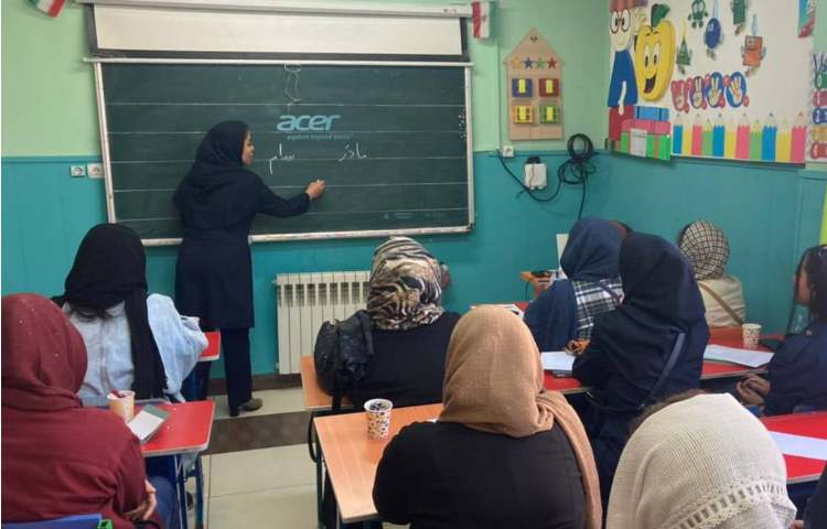 برگزاری جلسه ی اولیا و آموزگاران پایه اول 1