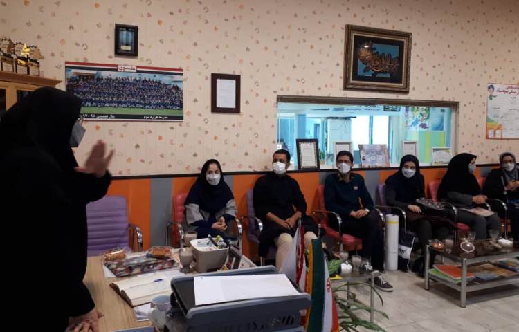 برگزاری جلسه ی شورای دبیران در آبان ماه 3