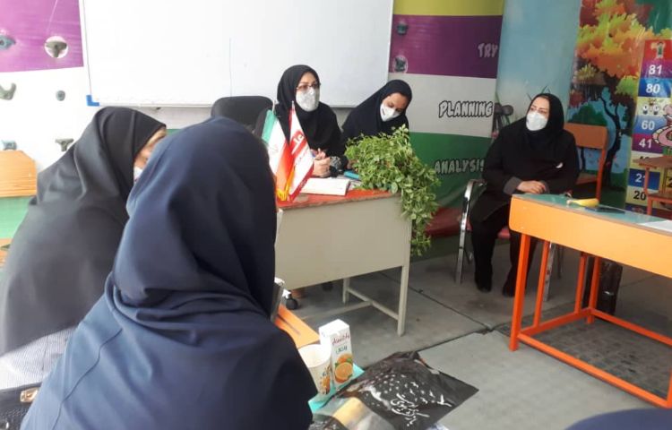 برگزاری جلسه ی شورای دبیران در آستانه بازگشایی مدارس 2