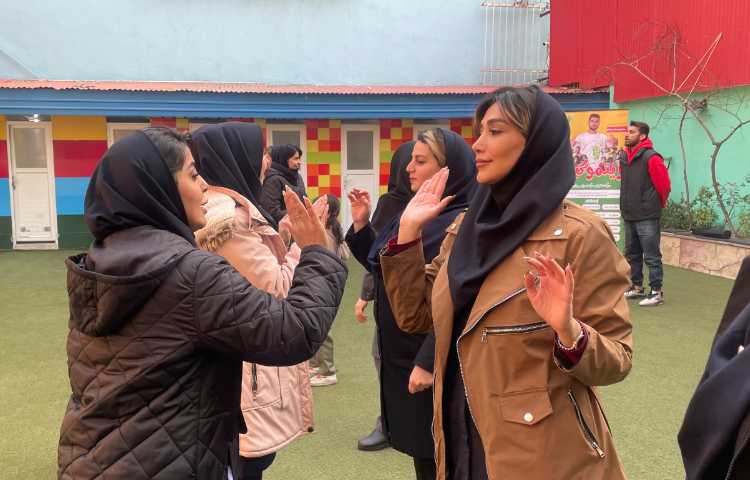 برگزاری دوره آموزشی ریتم و گیم ویژه پرسنل دبستان 14