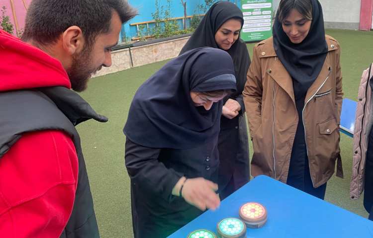 برگزاری دوره آموزشی ریتم و گیم ویژه پرسنل دبستان 17