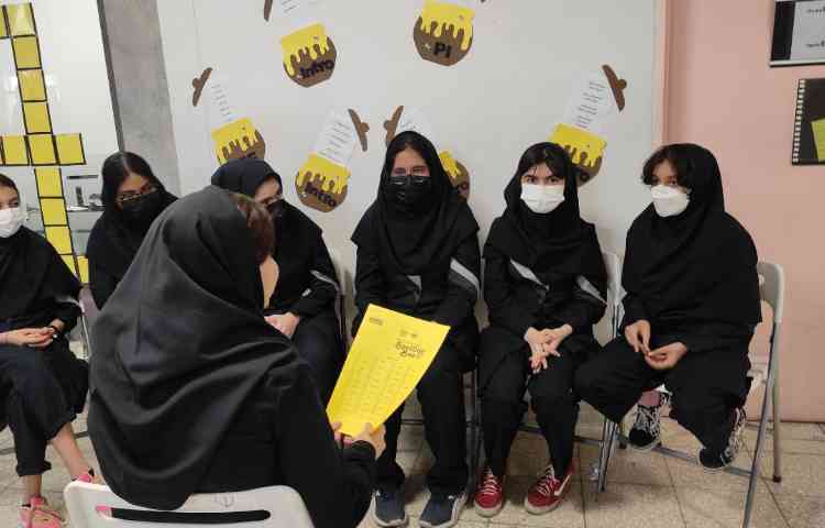 برگزاری دور دوم نیم نهایی اسپیلینگ بی 1