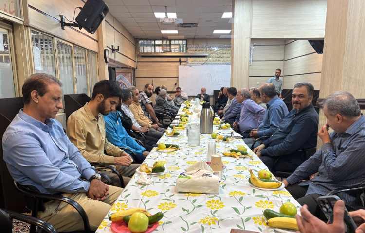 برگزاری دومین جلسه شورای دبیران 4