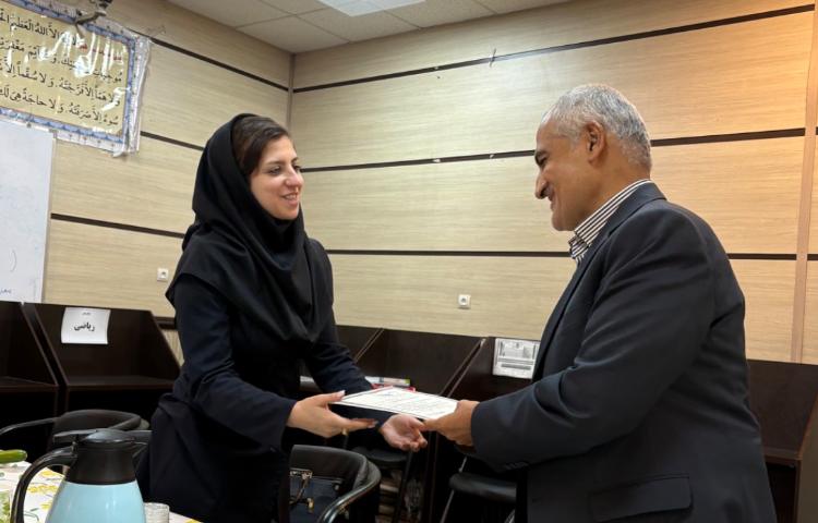 برگزاری دومین جلسه شورای دبیران 9