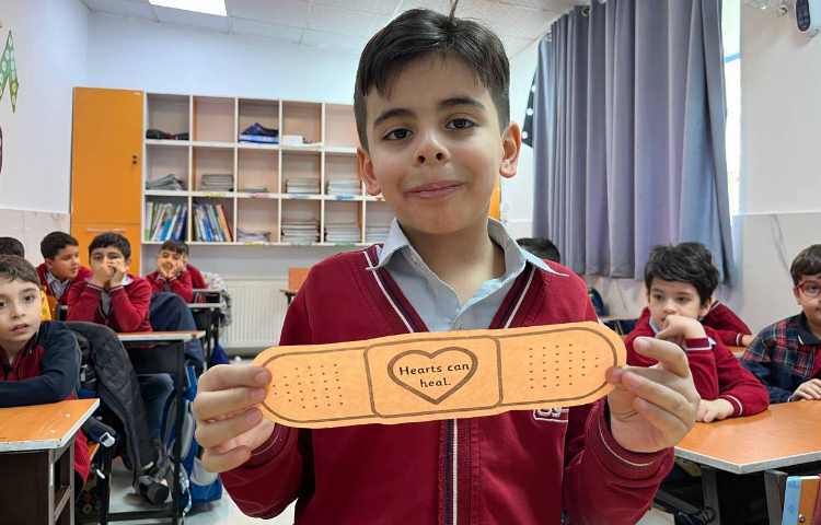 برگزاری روز جهانی مهربانی و یادگیری مفهوم محبت در زنگ زبان عمومی/World Kindness Day! 4