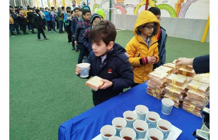 برگزاری روز جهانی چای و توزیع میانوعده همراه با چای 17