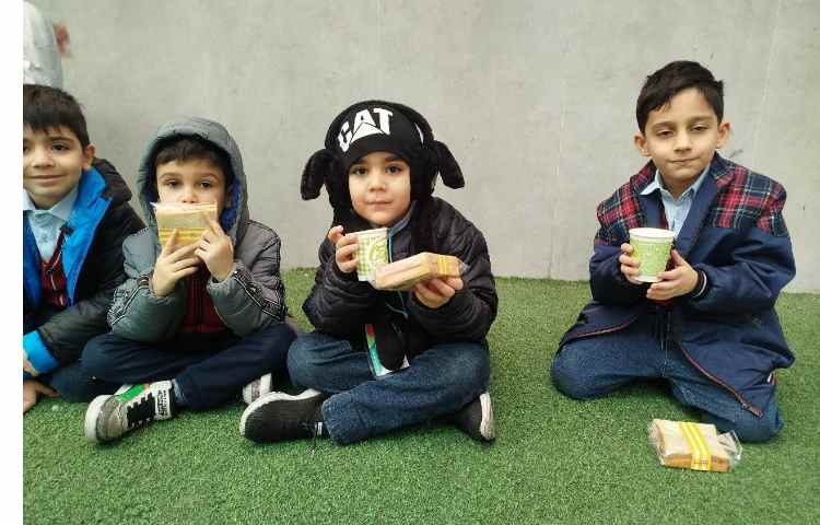 برگزاری روز جهانی چای و توزیع میانوعده همراه با چای 28