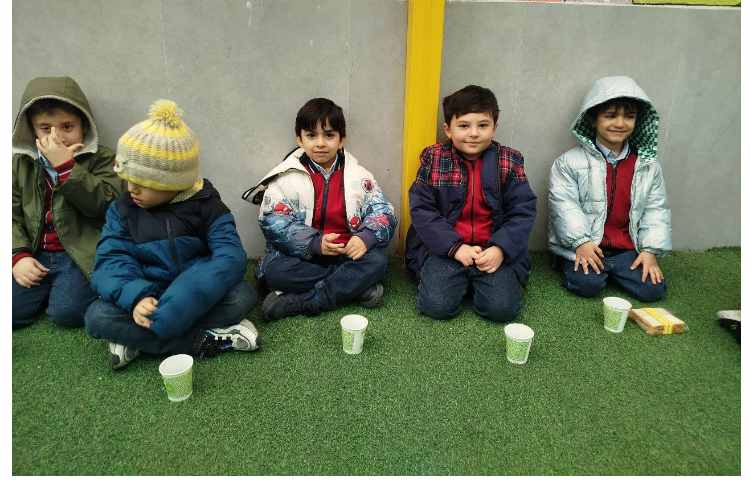 برگزاری روز جهانی چای و توزیع میانوعده همراه با چای 30