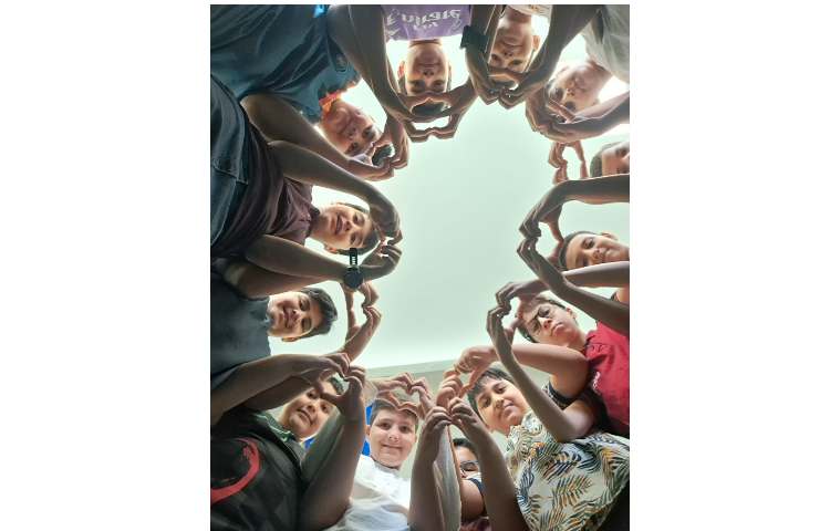 برگزاری روز دوستی Happy the World Friendship Day 12