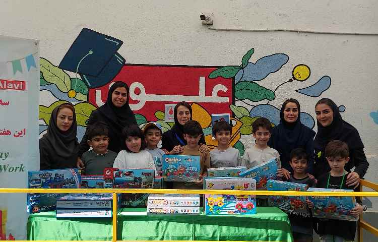 برگزاری سشنبه های داغ و اهدای جوایز به دانش آموزان 1