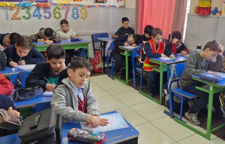 برگزاری سنجش مداد قرمز3/درس فارسی پایه های اول تا سوم 1