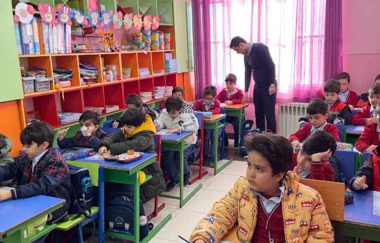 برگزاری سنجش مداد قرمز3/درس فارسی پایه های اول تا سوم 3