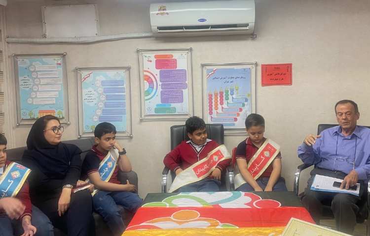 برگزاری شورای دانش آموزی 9