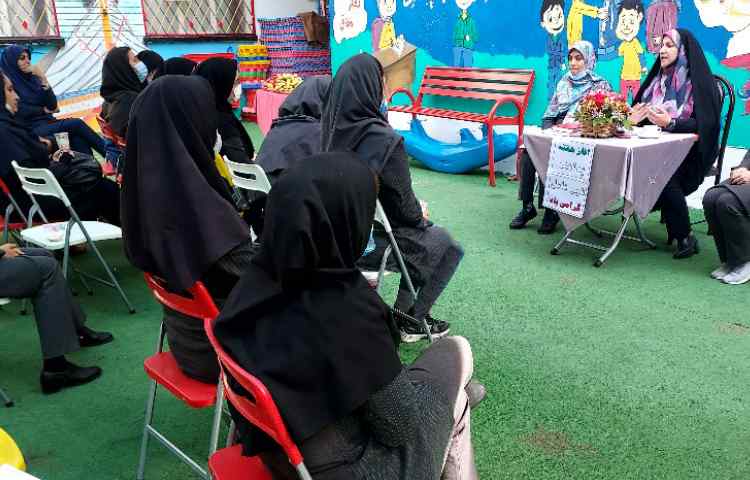 برگزاری شورای عمومی مدرسه 2